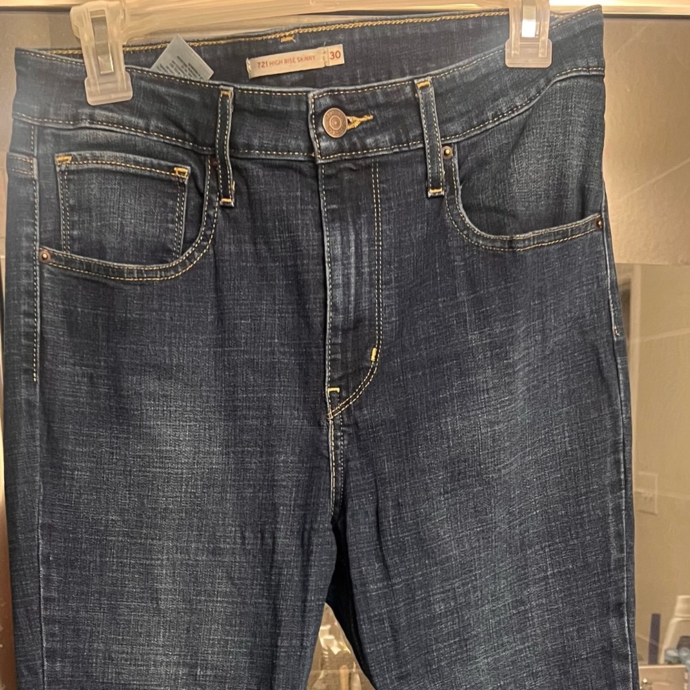 Levi's Women's Dark Blue Skinny Jeans